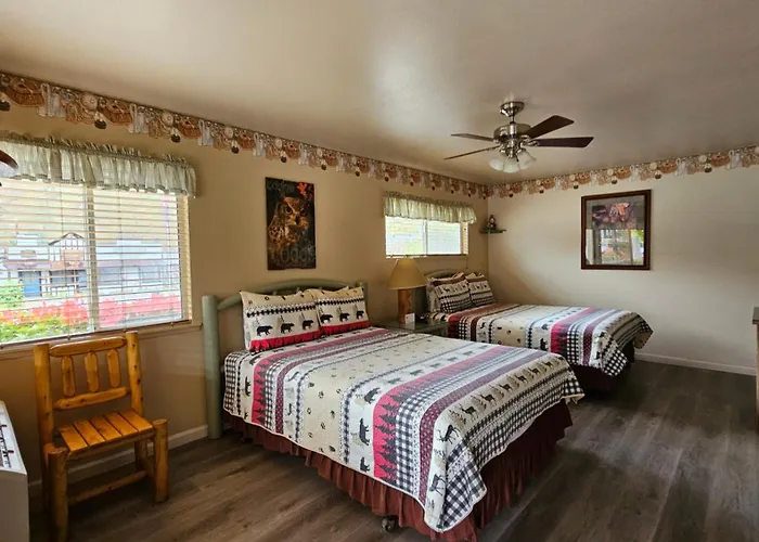 Sequoia Lodge